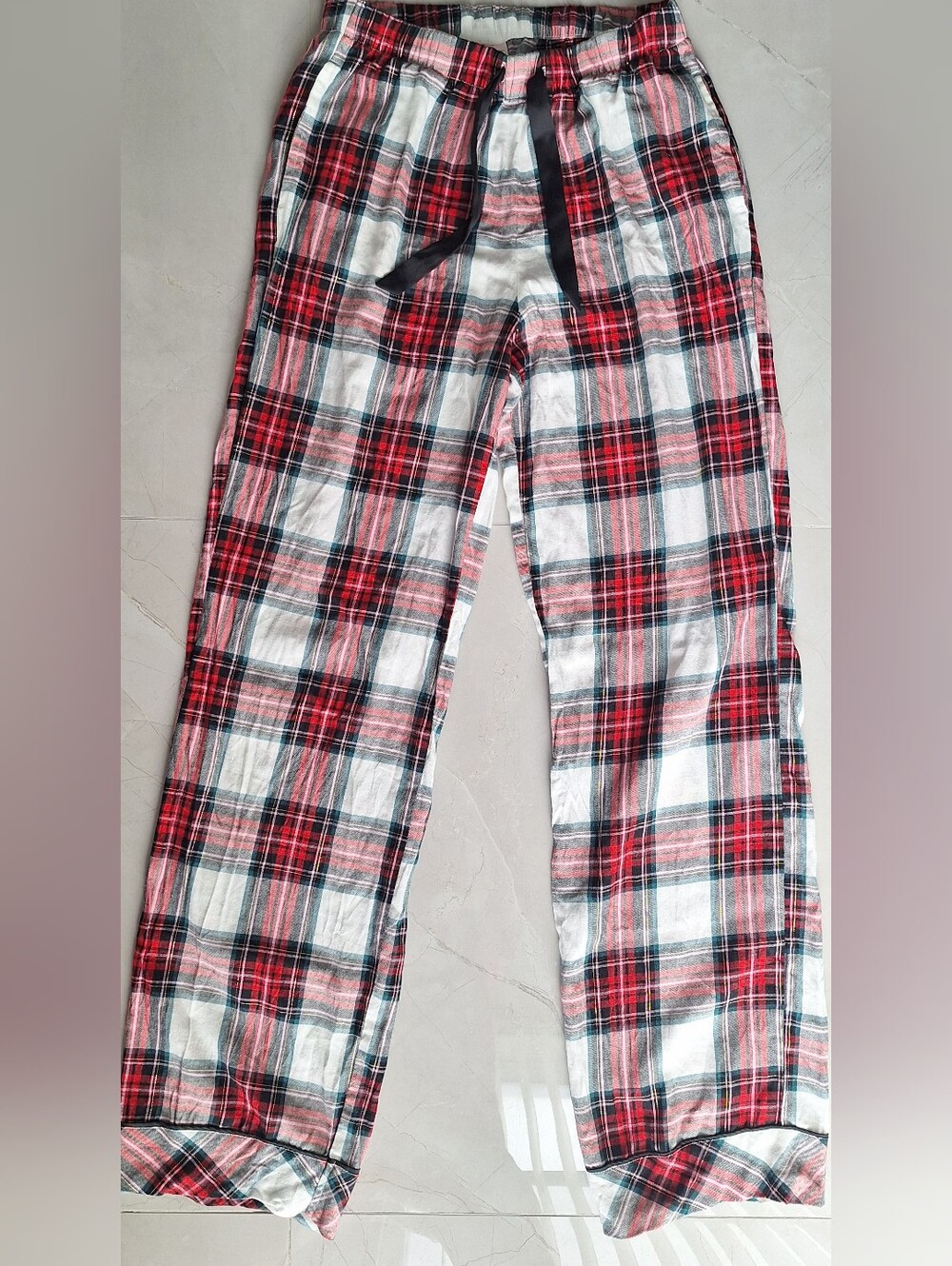 Victoria's Secret Flannel Long Pajama Pants .christmas Holliday Ornament